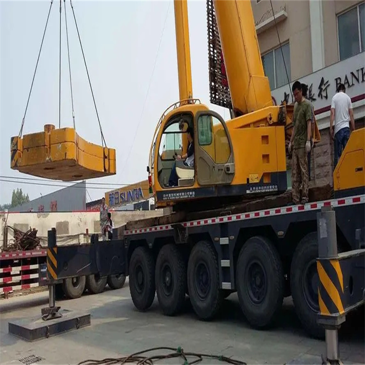 东英镇当地吊车出租|机器吊装|75吨|工厂搬迁服务